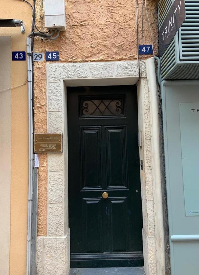 Appartement De Luxe Au Coeur De Saint Tropez Bagian luar foto