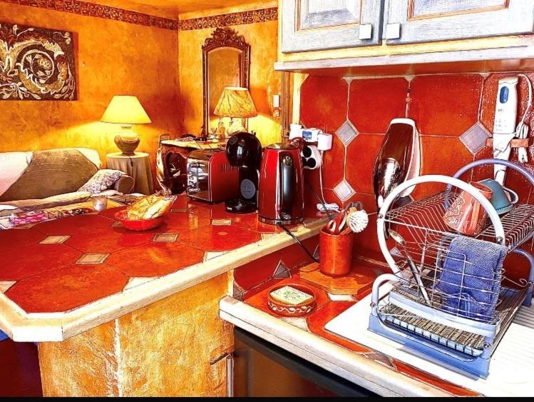 Appartement De Luxe Au Coeur De Saint Tropez Bagian luar foto