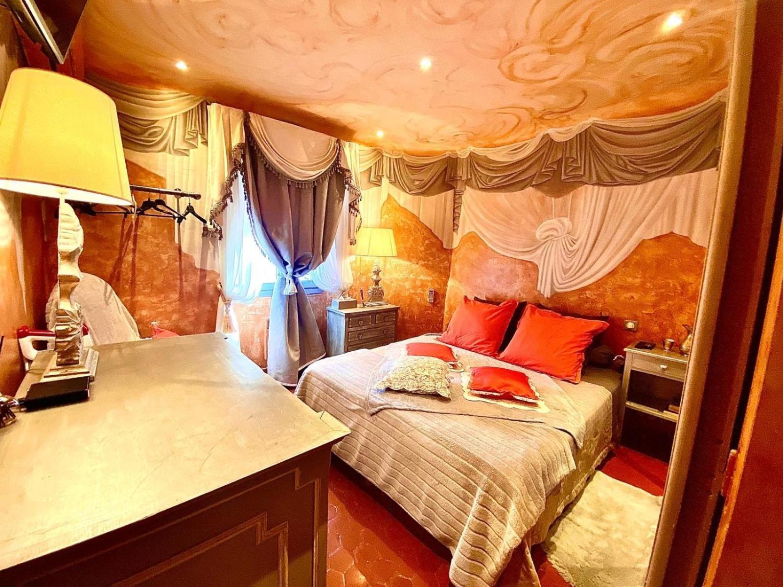 Appartement De Luxe Au Coeur De Saint Tropez Bagian luar foto